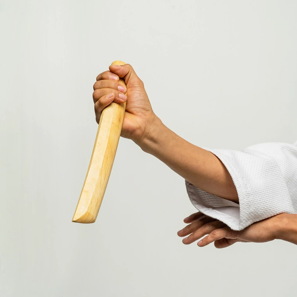 Dřevěné Tanto FUJIMAE bílý dub 